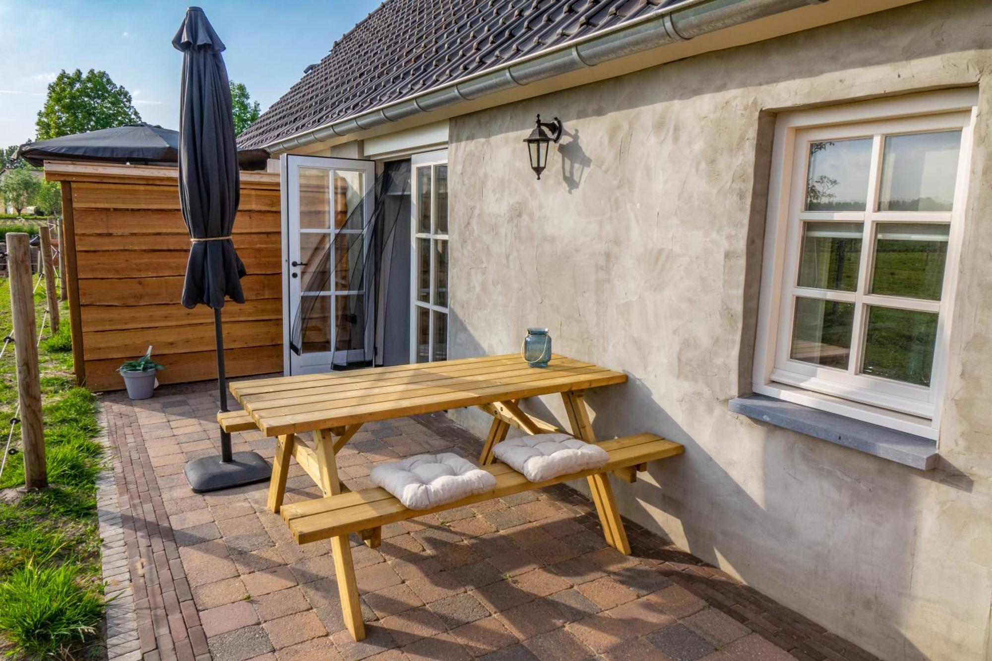 B&B Hoeve Klein Haneveld Sint-Oedenrode Exterior photo